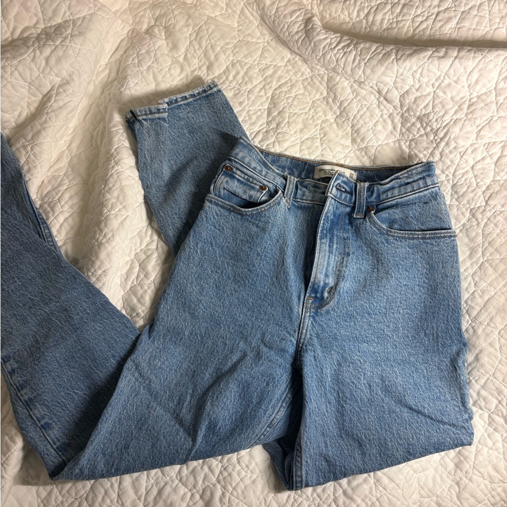 The 90’s straight ultra high rise curve love denim medium washed